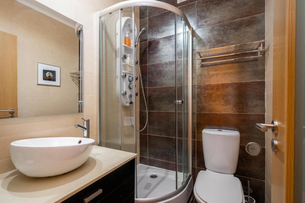 Whome Premium Family Apartment W/ Lift, Ac & Barbecue Lisboa Kültér fotó
